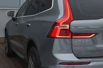 Volvo XC60, 2.0, 140 kW, бензин, автомат, полный привод