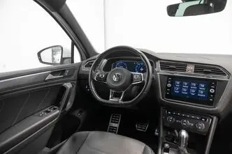 Volkswagen Tiguan, 2.0, 110 kW, дизель, автомат, полный привод