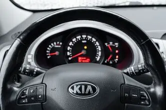 Kia Sportage, 2.0, 122 kW, бензин, автомат, передний привод