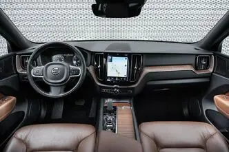 Volvo XC60, 2.0, 145 kW, дизель, автомат, полный привод