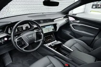 Audi e-tron, 230 kW, электричество, автомат, полный привод