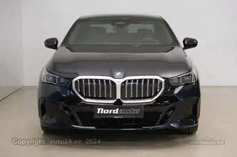 BMW 520, 2.0, 145 kW, гибрид д+э, автомат, полный привод