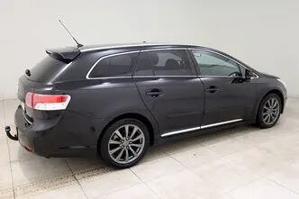 Toyota Avensis, 2.2, 110 kW, дизель, автомат, передний привод