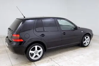 Volkswagen Golf, 1.6, 77 kW, bensiin, manuaal, esivedu