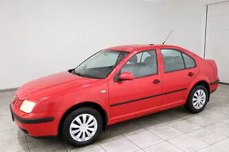 Volkswagen Bora, 1.6, 77 kW, bensiin, manuaal, esivedu