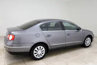 Volkswagen Passat, 2.0, 110 kW, petrol, automatic, front-wheel drive