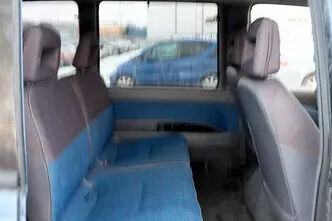 Nissan Serena, 2.0, 49 kW, дизель, механическая