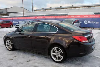 Opel Insignia, 1.8, 103 kW, бензин, механическая, передний привод