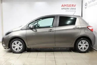 Toyota Yaris, 1.5, 82 kW, бензин, автомат, передний привод