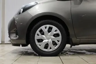 Toyota Yaris, 1.5, 82 kW, бензин, автомат, передний привод