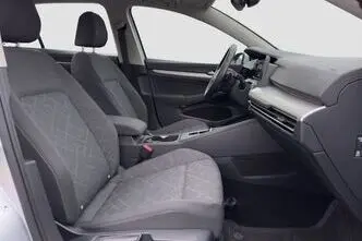 Volkswagen Golf, 1.5, 96 kW, гибрид б+э, автомат, передний привод