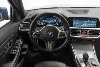 BMW 320, 2.0, 140 kW, дизель, автомат, полный привод