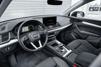 Audi Q5, 2.0, 221 kW, бензин, автомат, полный привод