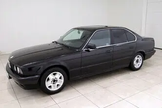 BMW 520, 2.0, 110 kW, бензин