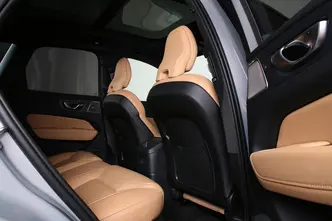 Volvo XC60, 2.0, 335 kW, подключаемый гибрид б+э, автомат, полный привод