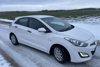 Hyundai i30, 1.4, 73 kW, бензин, механическая, передний привод