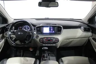 Kia Sorento, 2.2, 147 kW, дизель, автомат, полный привод