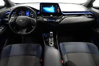 Toyota C-HR, 1.2, 85 kW, бензин, автомат, полный привод