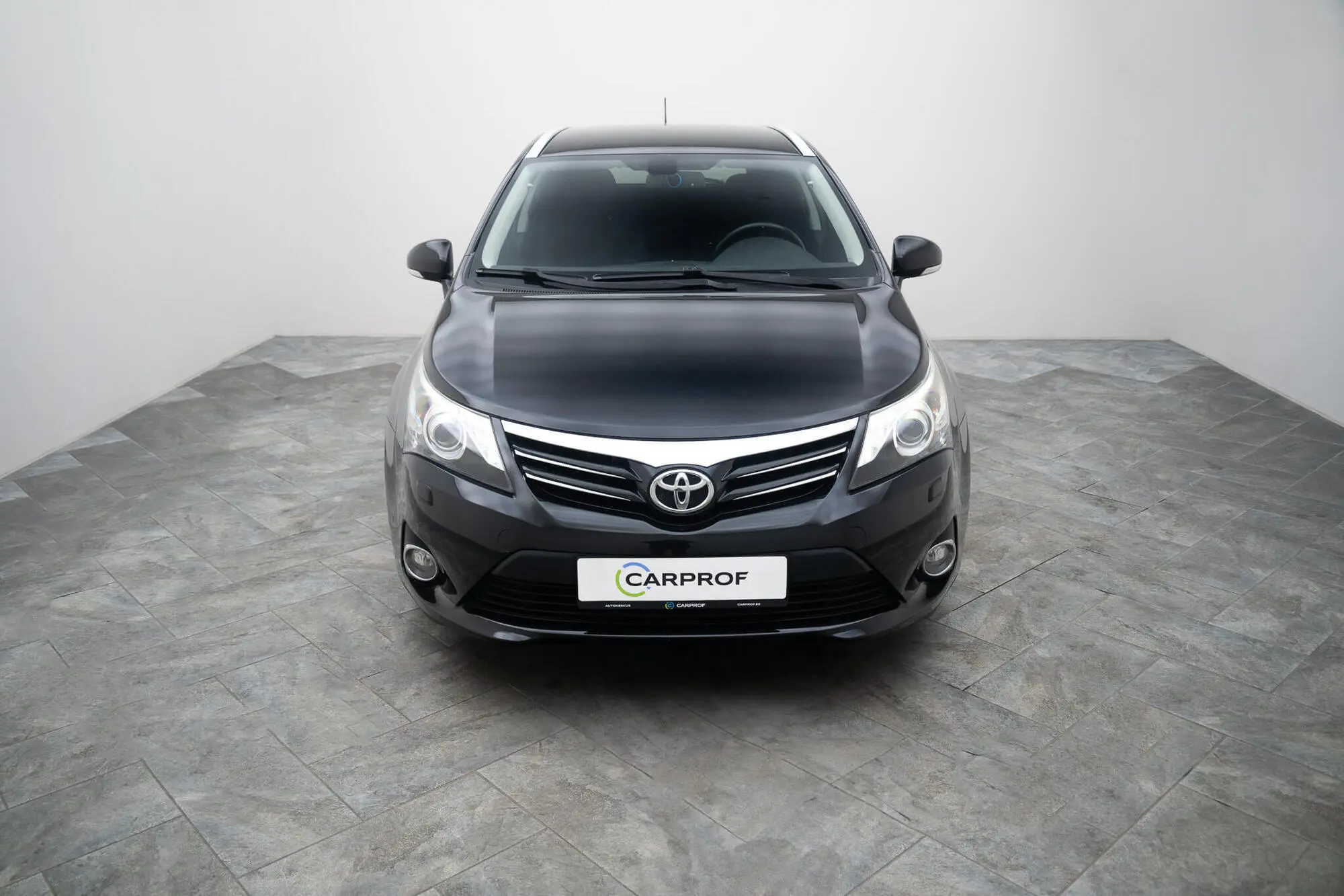 Toyota Avensis, 1.8, 108 kW, бензин, механическая, передний привод