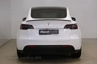 Tesla Model Y, 88 kW, электричество, задний привод