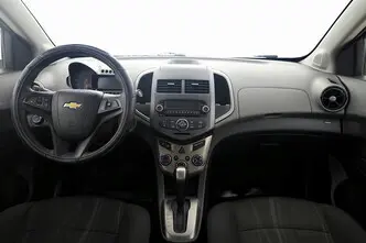 Chevrolet Aveo, 1.4, 74 kW, бензин, автомат, передний привод