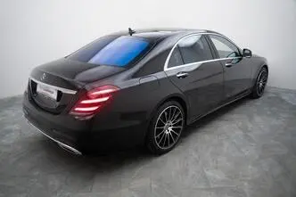 Mercedes-Benz S 560, 4.0, 345 kW, бензин, автомат, полный привод