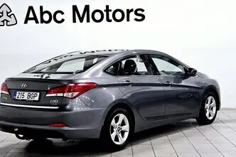 Hyundai i40, 1.6, 99 kW, бензин, механическая, передний привод