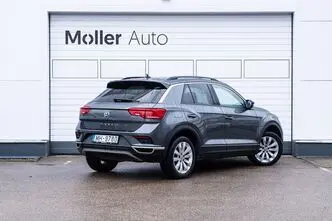 Volkswagen T-Roc, 2.0, 110 kW, дизель, автомат, передний привод