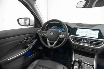 BMW 320, 2.0, 140 kW, дизель, автомат, полный привод