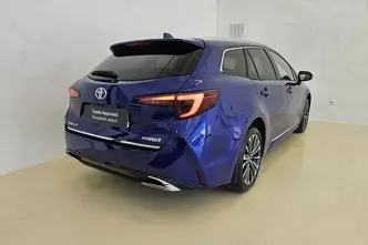 Toyota Corolla, 1.8, 72 kW, hybrid p+e, automatic, front-wheel drive