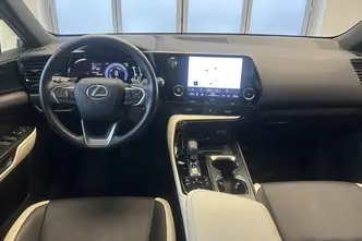 Lexus NX 450, 2.5, 136 kW, подключаемый гибрид б+э, автомат, полный привод