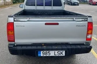 Toyota Hilux, 2.5, 88 kW, дизель, механическая, задний привод