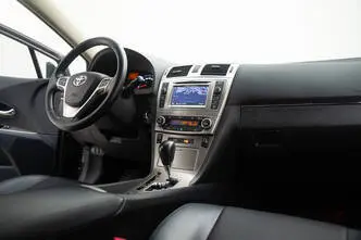 Toyota Avensis, 2.2, 110 kW, дизель, автомат, передний привод