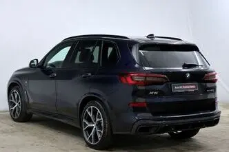 BMW X5, 3.0, 210 kW, подключаемый гибрид б+э, автомат, полный привод