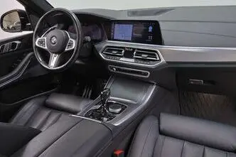 BMW X5, 3.0, 210 kW, подключаемый гибрид б+э, автомат, полный привод