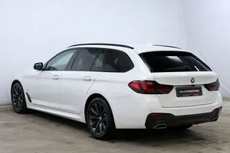 BMW 530, 3.0, 210 kW, гибрид д+э, автомат, полный привод