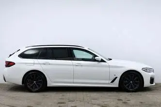 BMW 530, 3.0, 210 kW, гибрид д+э, автомат, полный привод