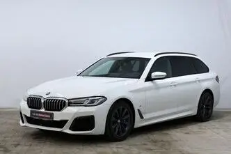 BMW 530, 3.0, 210 kW, гибрид д+э, автомат, полный привод