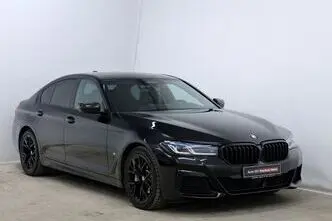 BMW 530, 3.0, 210 kW, гибрид д+э, автомат, полный привод