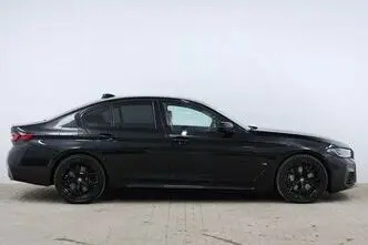 BMW 530, 3.0, 210 kW, гибрид д+э, автомат, полный привод