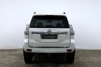 Toyota Land Cruiser, 2.8, 130 kW, diesel, automatic, four-wheel drive