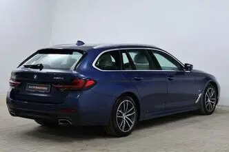 BMW 530, 3.0, 210 kW, гибрид д+э, автомат, полный привод