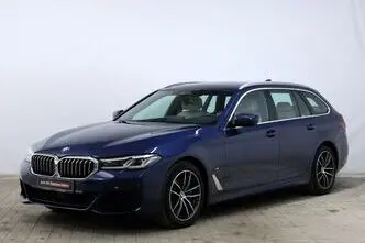 BMW 530, 3.0, 210 kW, гибрид д+э, автомат, полный привод