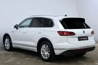 Volkswagen Touareg, 3.0, 210 kW, дизель, автомат, полный привод