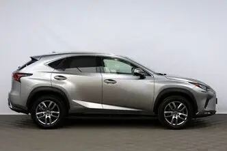 Lexus NX 300h, 2.5, 114 kW, гибрид б+э, автомат, полный привод