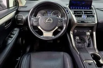 Lexus NX 300h, 2.5, 114 kW, гибрид б+э, автомат, полный привод