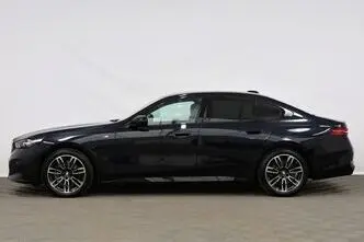 BMW 520, 2.0, 145 kW, гибрид д+э, автомат, полный привод