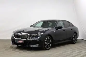 BMW 520, 2.0, 145 kW, гибрид д+э, автомат, полный привод