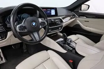 BMW 530, 3.0, 195 kW, дизель, автомат, полный привод