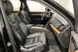 Volvo XC90, 2.0, 173 kW, гибрид д+э, автомат, полный привод